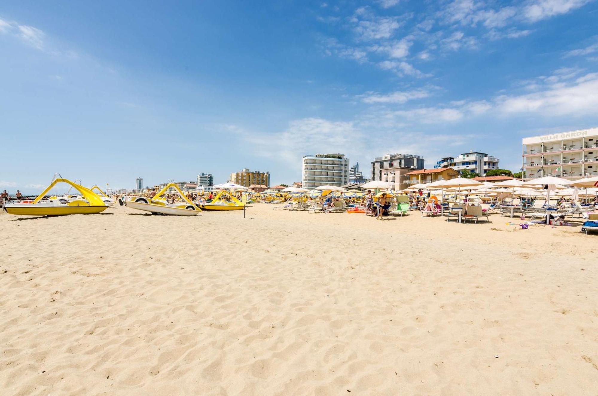 Hotel Mare Live Lido di Jesolo Esterno foto